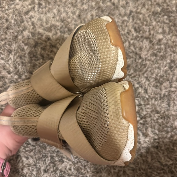 Sorel Kinetic Sneak Mesh Shoes Size 8 - Picture 4 of 10